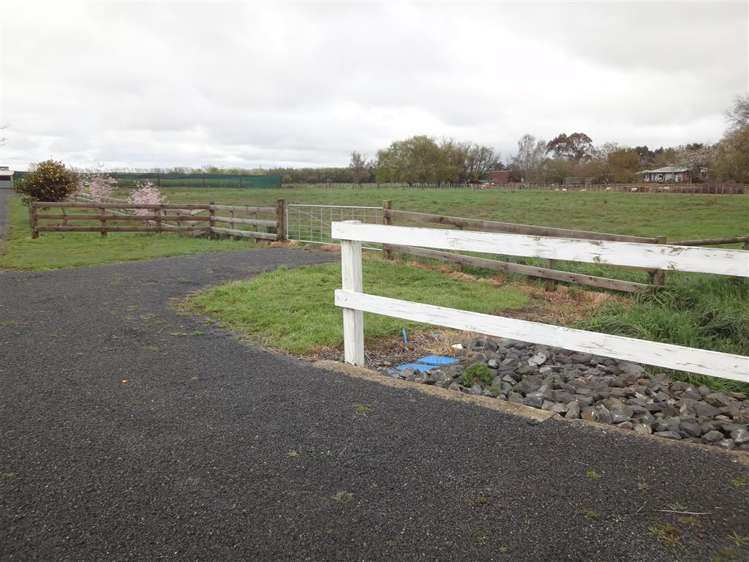 468c Holland Road Eureka_5