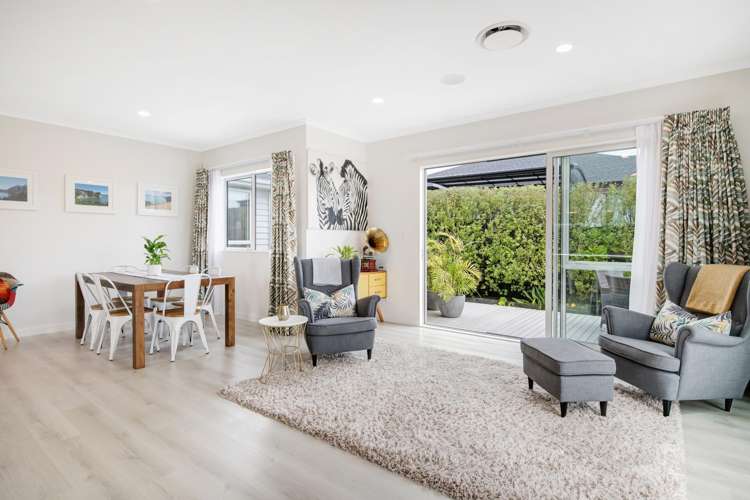 24 Takurua Terrace Orewa_12