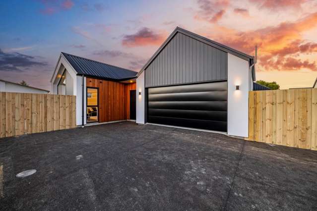 Now Completed - Architectural Living