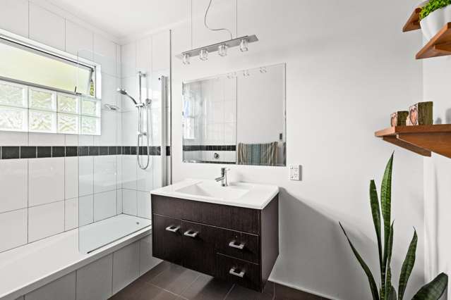 4 Tucker Lane Clive_4