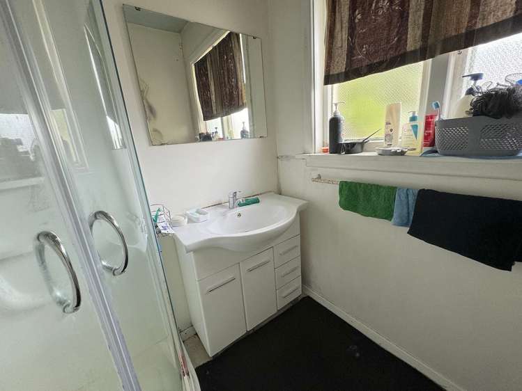 21 Renfrew Street Upper Riccarton_13