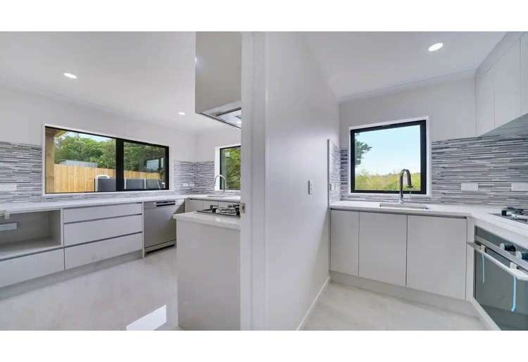 18D MacLaurin Street Blockhouse Bay_2