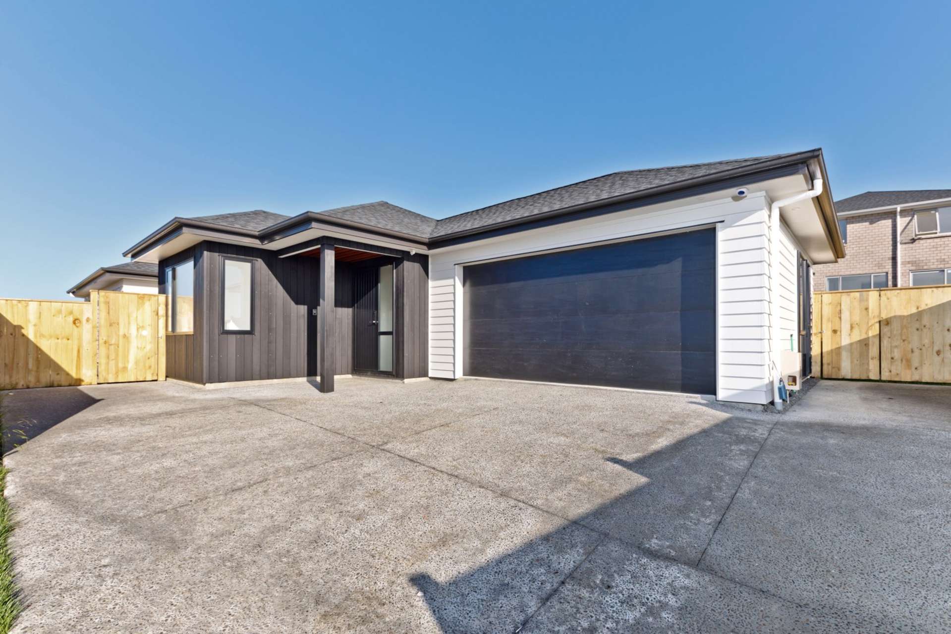 6 Pommes Way Silverdale_0