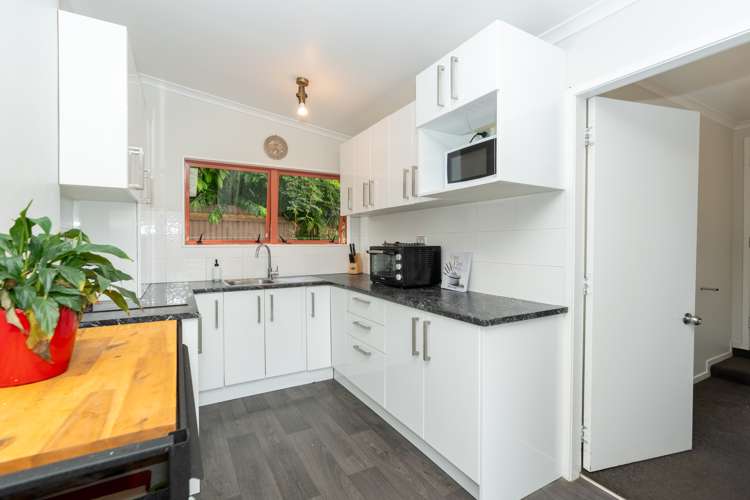 23 Knighton Road Hillcrest_16