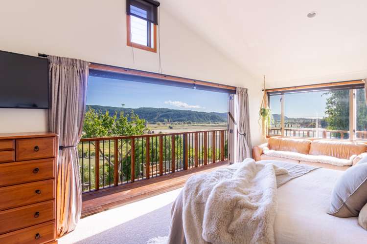 313 Hill Road Eskdale_10