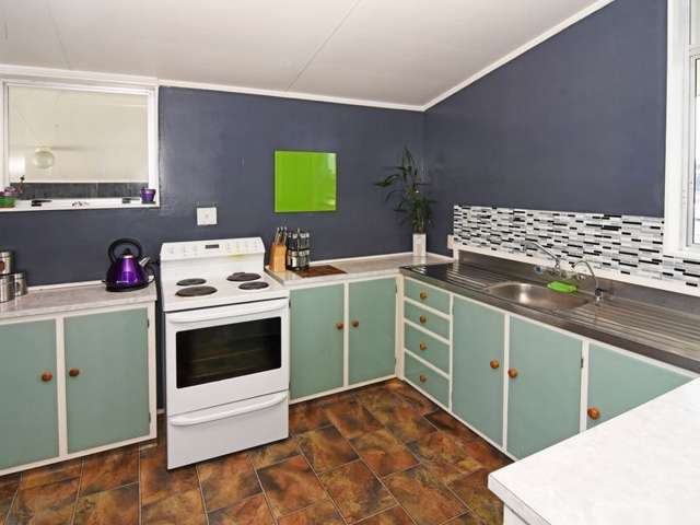 5 Dover Place Solway_3