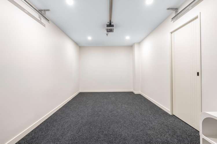 24C Essex Street Te Atatu South_17