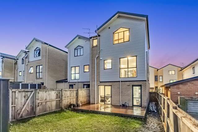 28/172 Mcleod Road Te Atatu South_2