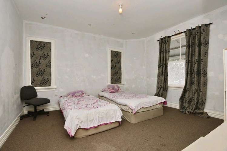 152 Main Street Oxford_14