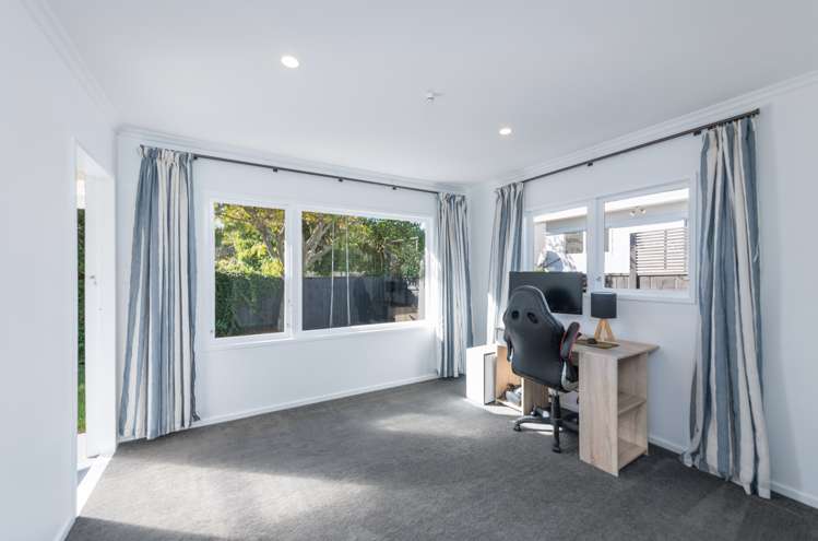 2/12 Bodmin Street Marybank_17