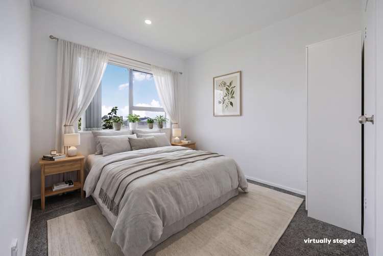 1/18 Frobisher Way Clendon Park_16