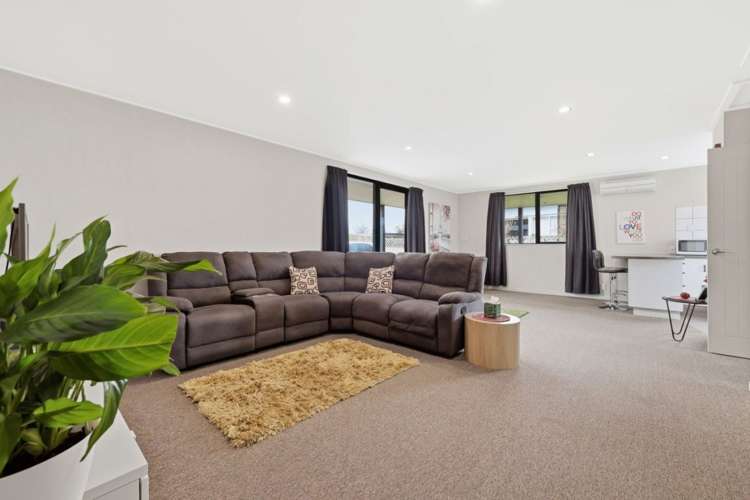62D Carlyle Road Mosgiel_7
