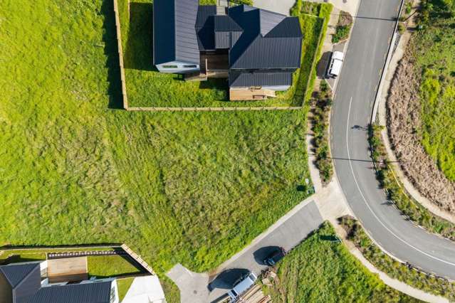 32 Awanui Road Red Beach_1