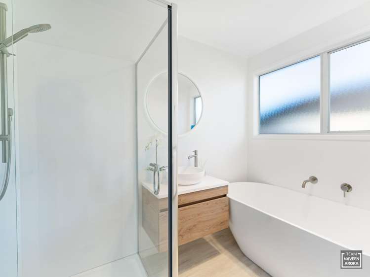 135 Hyperion Drive Randwick Park_11