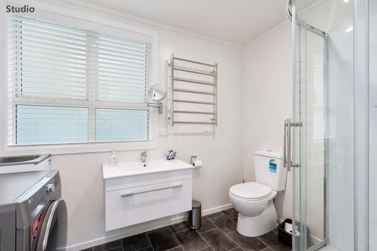 149 Raumati Road Raumati Beach_15