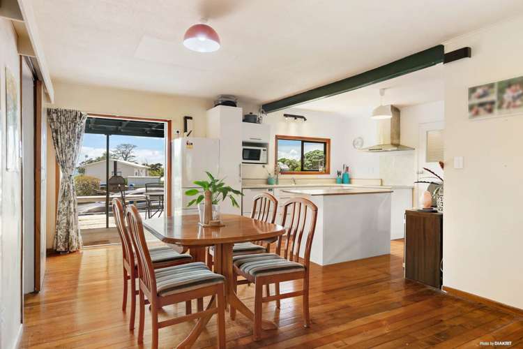 2 Duncan Road Awhitu_4