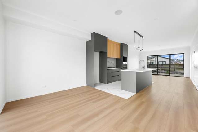 121 Otuwairoa Esplanade Papakura_3