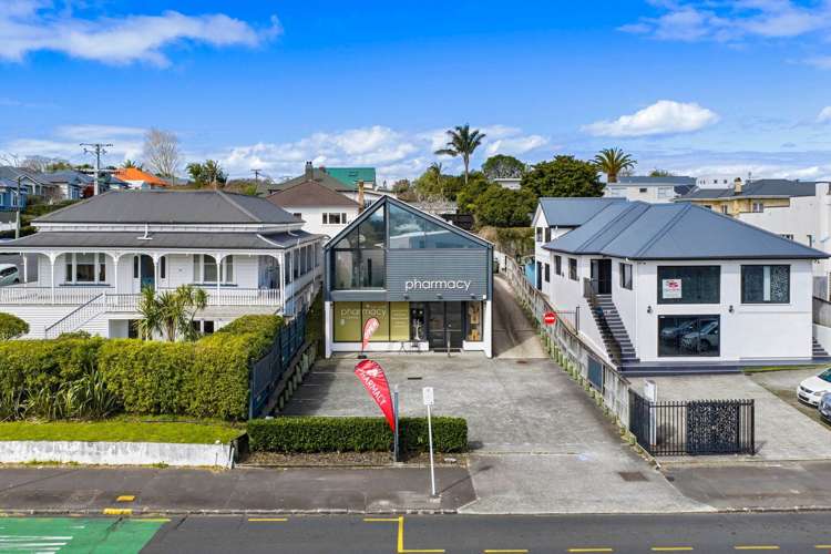 504 Dominion Road_0