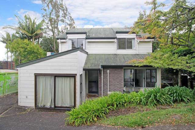 Pristine & Quiet: Spaciously Designed 3 Beds+1...