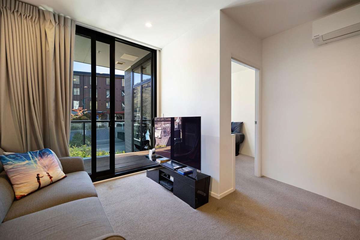 007/30 Red Oaks Drive_5