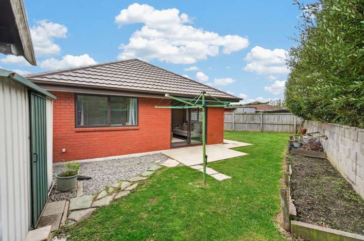 2/7 Gibbs Place Halswell_16