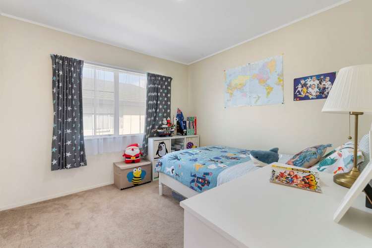 2/1 Emma Court Northpark_10