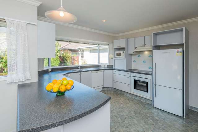 6 Cranbrook Grove Waikanae_3