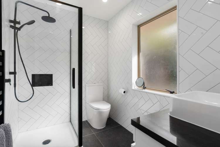 131 Pemberton Avenue Bayview_10