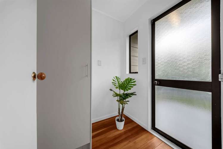 1/31 Cyclarama Crescent Massey_12