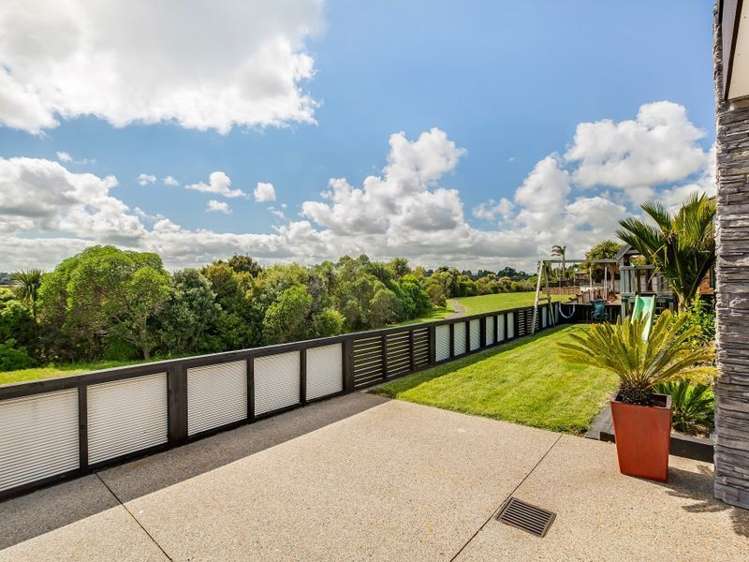 28 Stranraer Crescent Wattle Downs_11