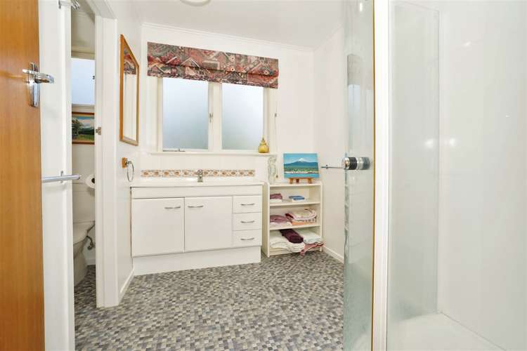 39 Aurora Terrace Hillcrest_11