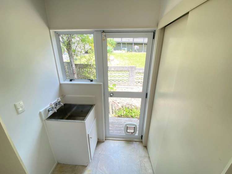 2/54 Gibraltar Street Howick_11