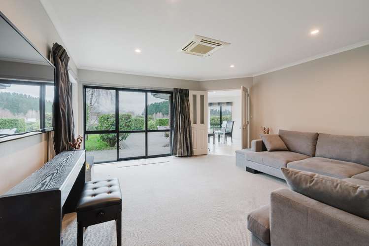 10 Watson Place_4