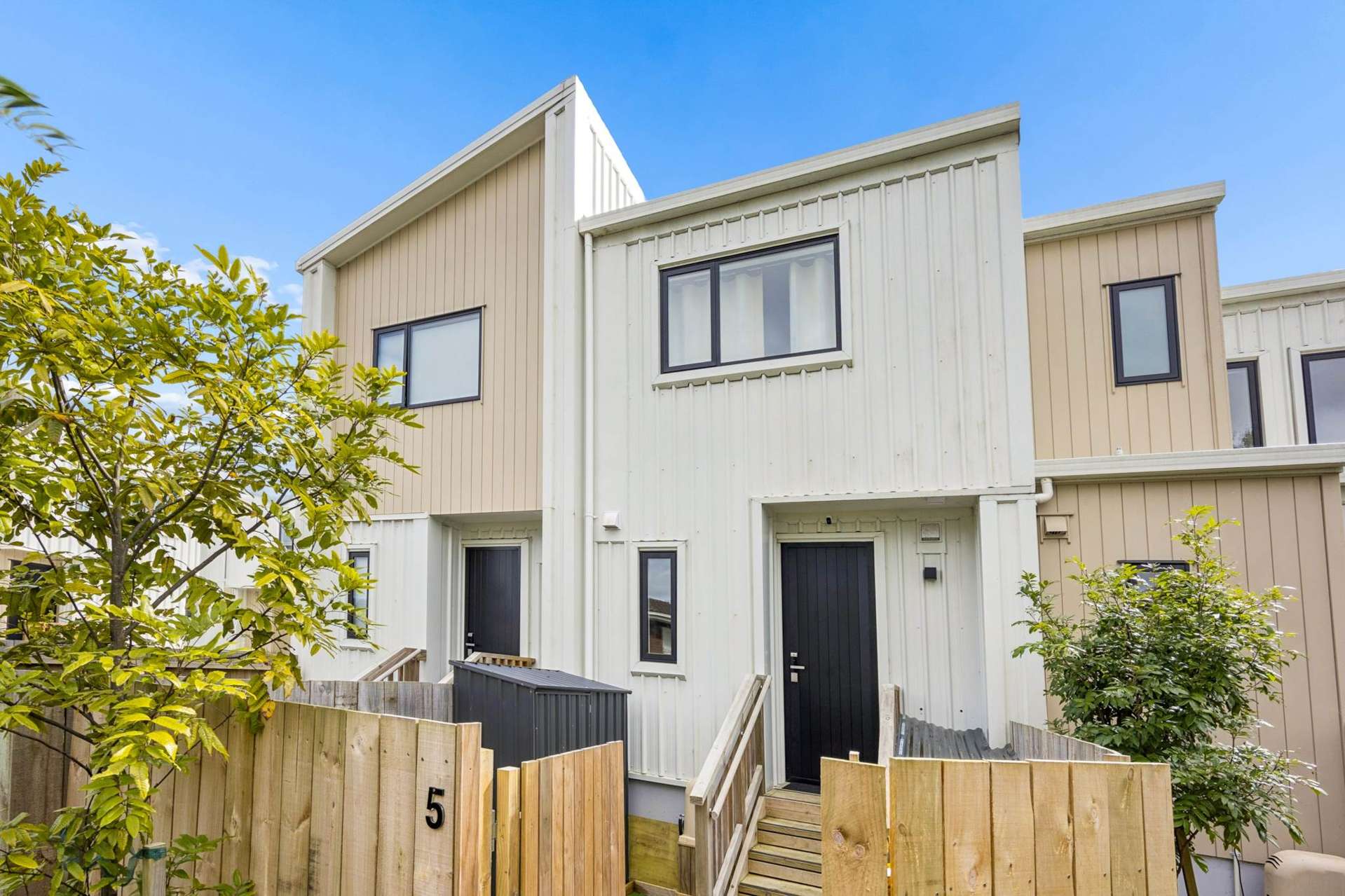 5/7 Cedar Heights Avenue Massey_0