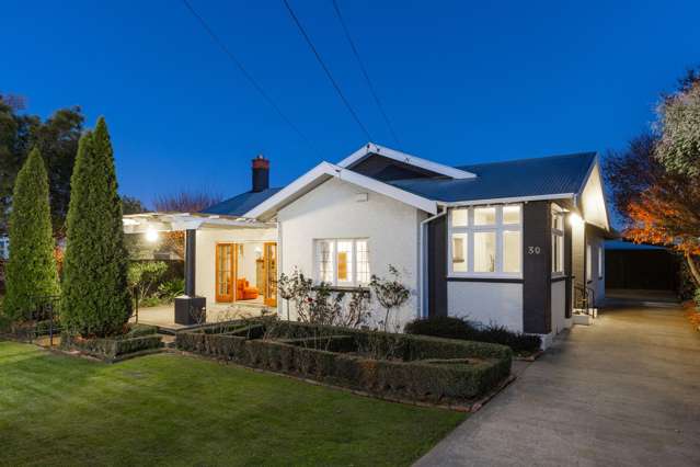 Storybook charm in an unbeatable location