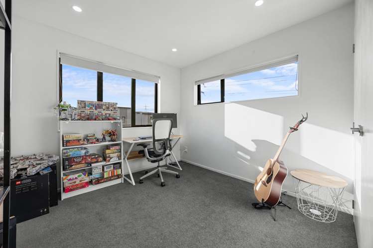 6 Faithful Drive Drury_15