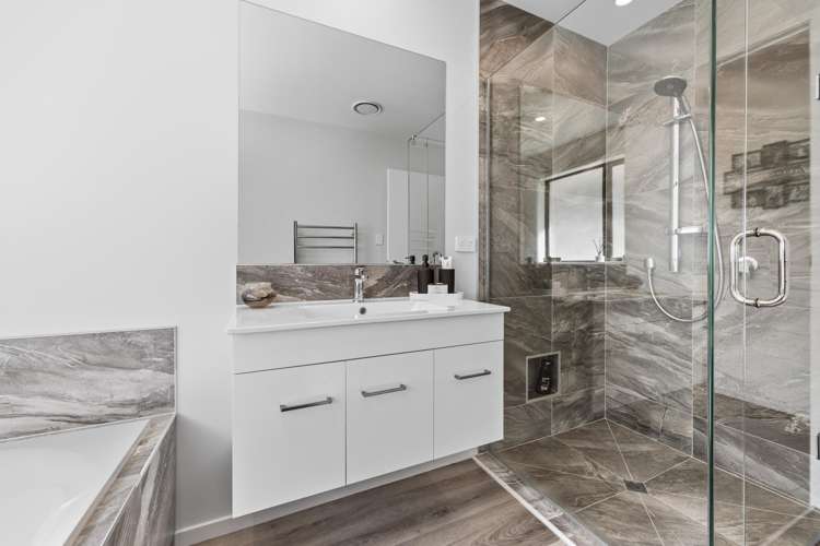 10 Mangaotuku Lane Whalers Gate_26