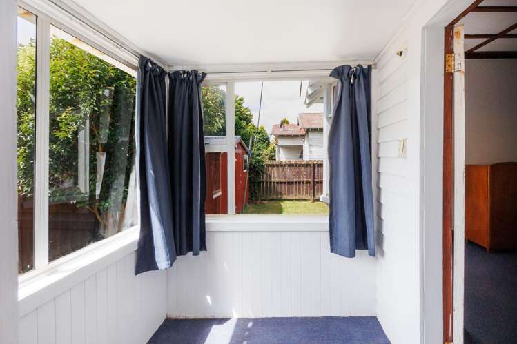 2 Landsdown Court Roslyn_9