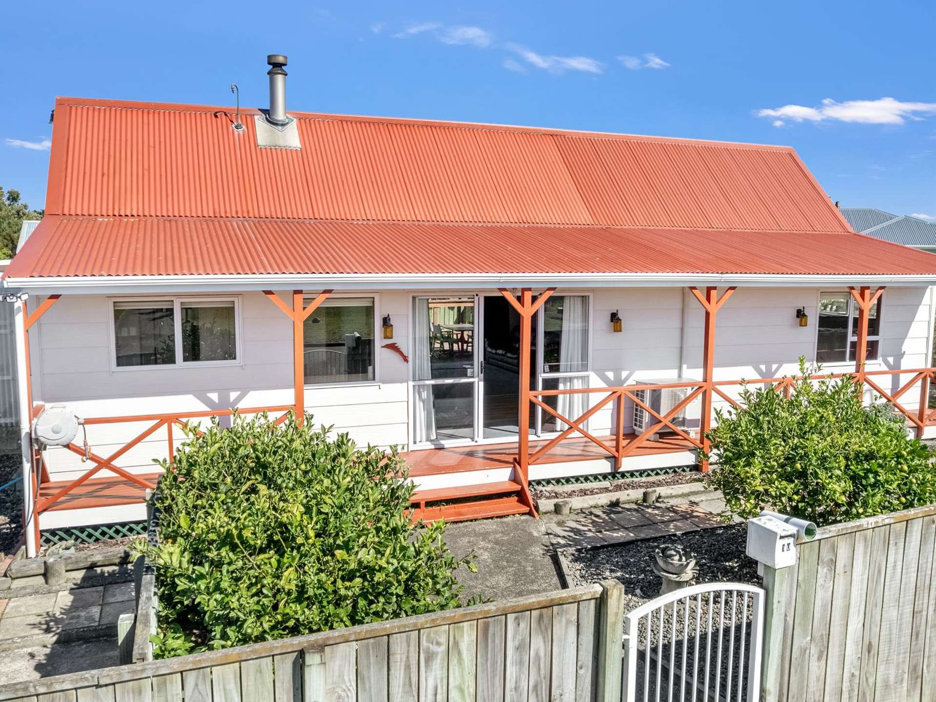 10 Taonui Street Waitarere Beach_0