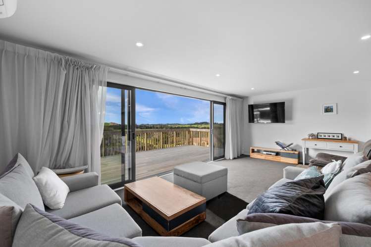 471 King Road_1