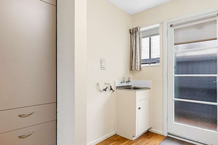 4/22 Clive Street Phillipstown_6