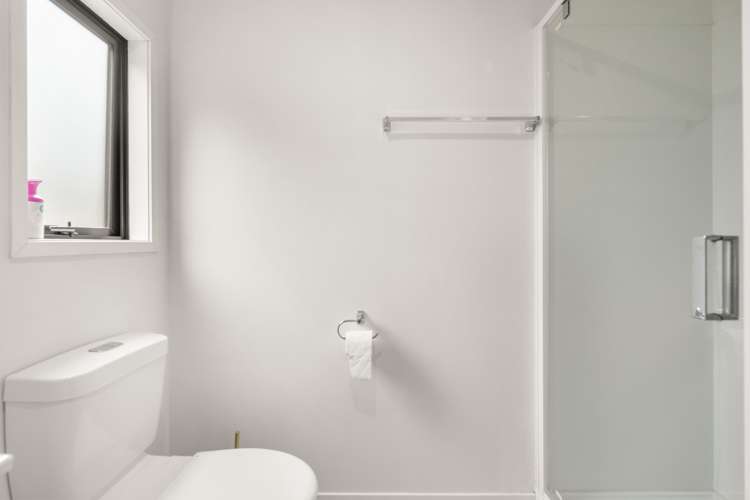19A Matipo Crescent 1136_7