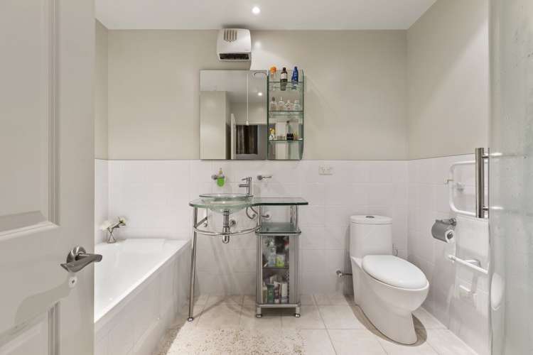 39/8 Landscape Road Papatoetoe_9