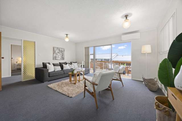 2/240 Onewa Road Birkenhead_1