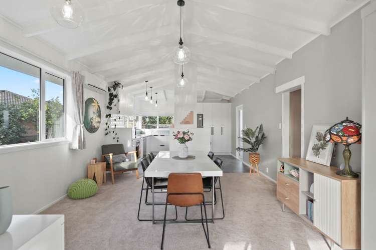 50 Amberley Avenue Te Atatu South_5