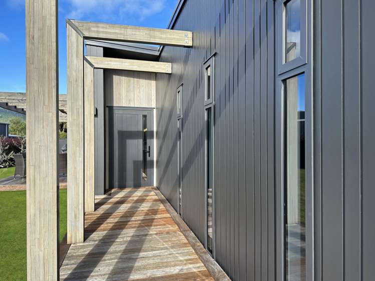 135 Lisland Drive_5