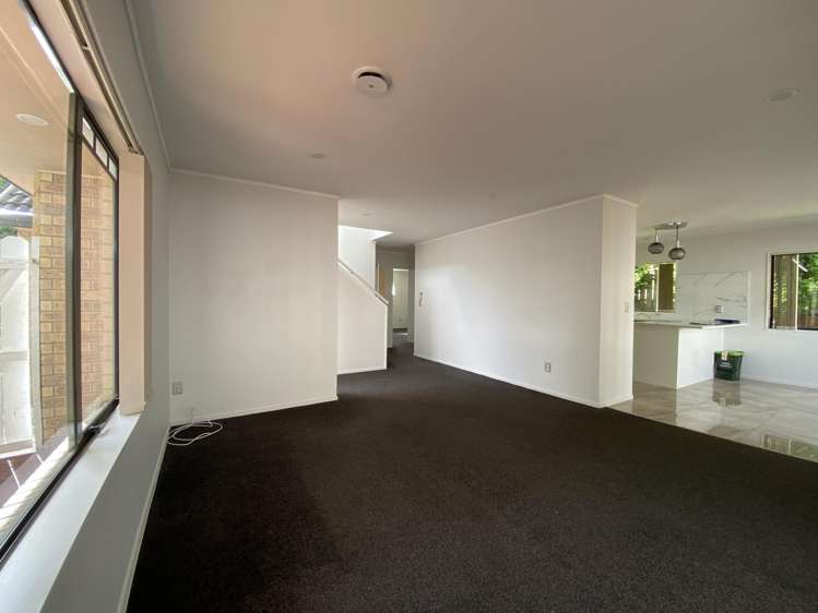 208 Botany Road Botany Downs_2