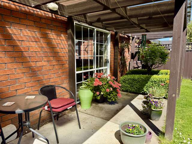 25c Thomson Street Avenal_3