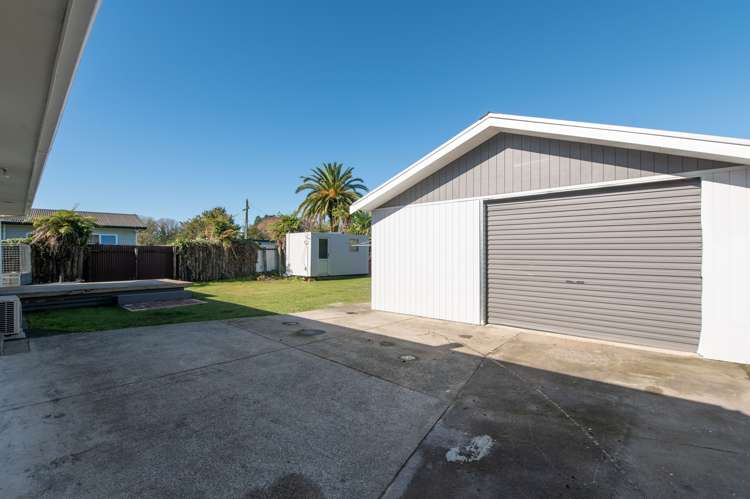 4 Urquhart Place Fairy Springs_13