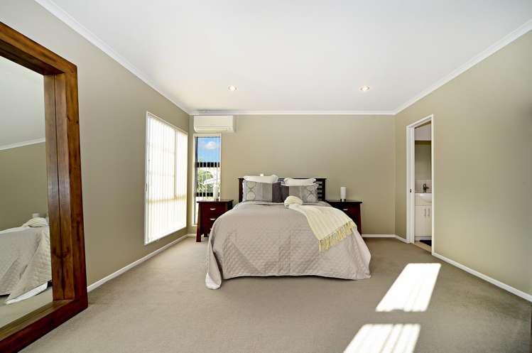 47 Baverstock Road Flat Bush_15